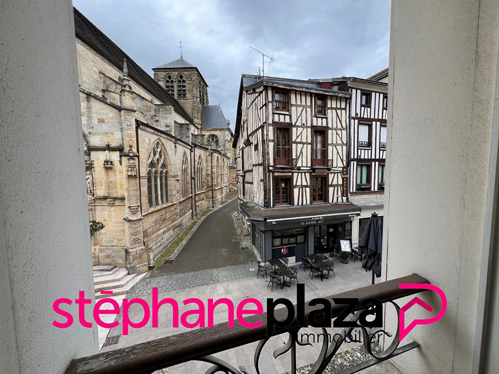 Achat appartement à vendre 4 pièces 124 m² - Châlons-en-Champagne