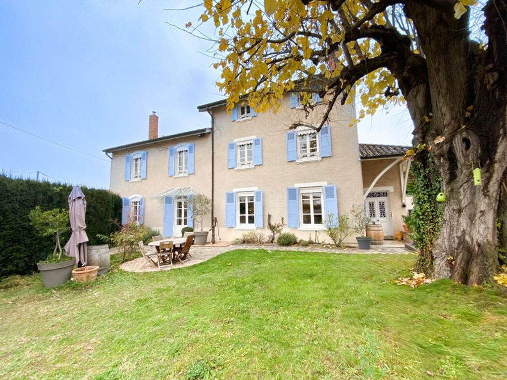 Achat maison à vendre 3 chambres 214 m² - Mionnay