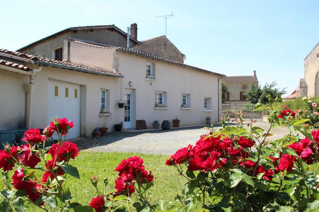 Achat maison 3 chambre(s) - Fontenay-le-Comte