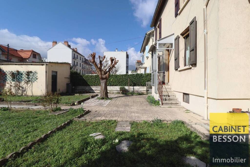 Achat maison à vendre 3 chambres 114 m² - Grenoble