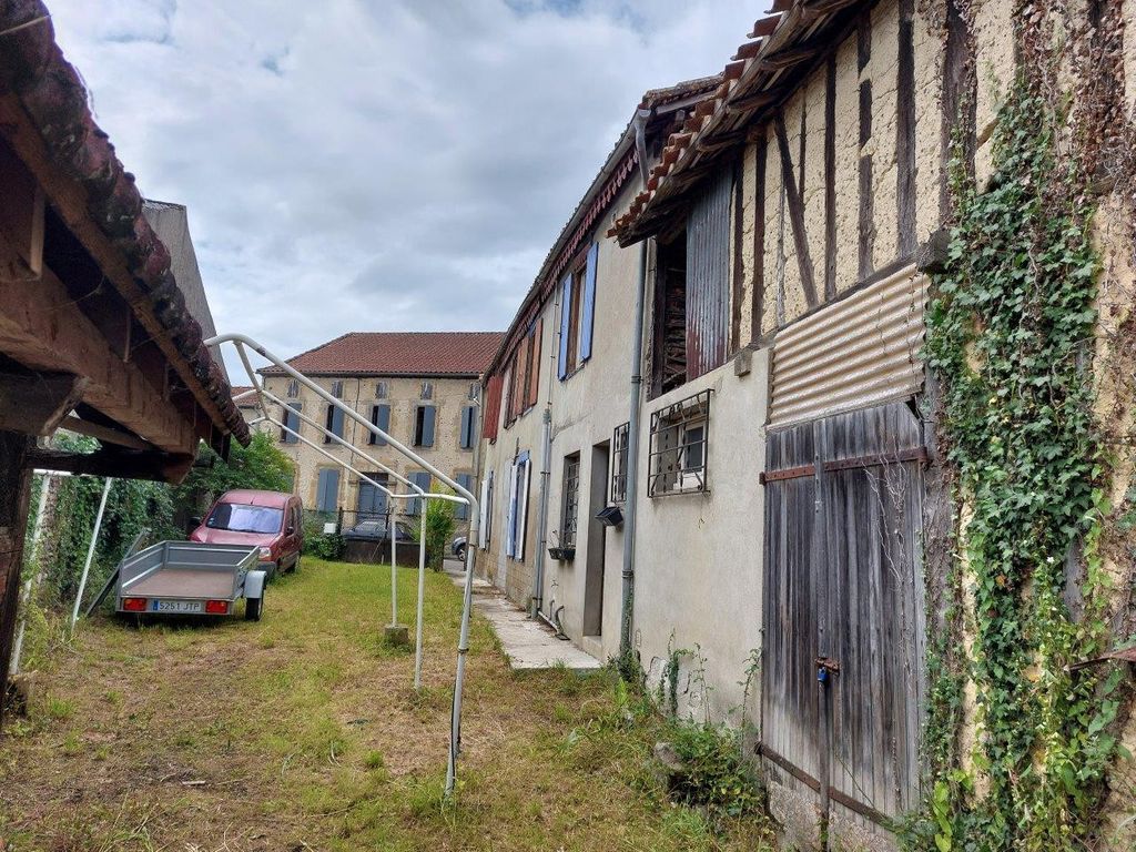 Achat maison à vendre 2 chambres 120 m² - Riscle