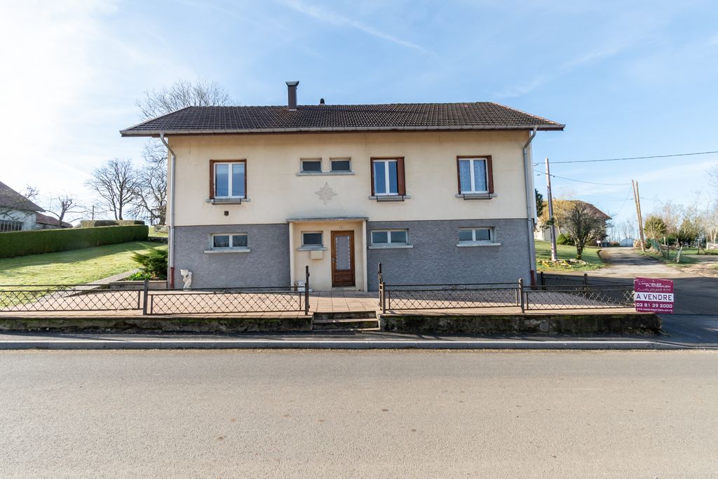 Achat maison à vendre 3 chambres 90 m² - Septfontaines