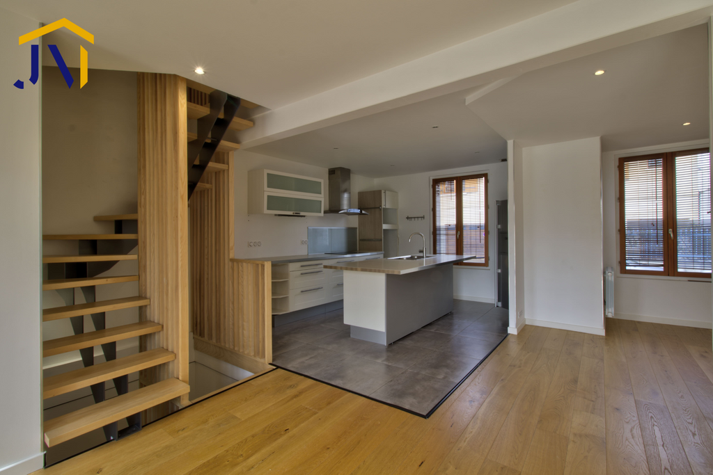 Achat maison à vendre 3 chambres 120 m² - Bordeaux