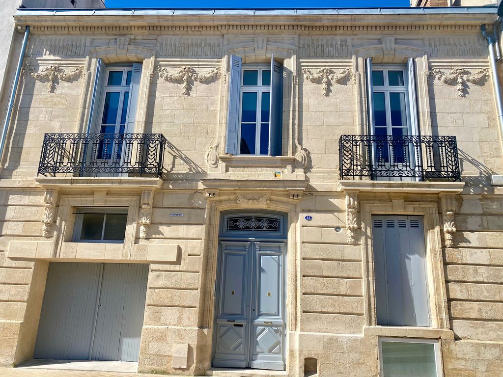 Achat appartement à vendre 6 pièces 158 m² - Bordeaux