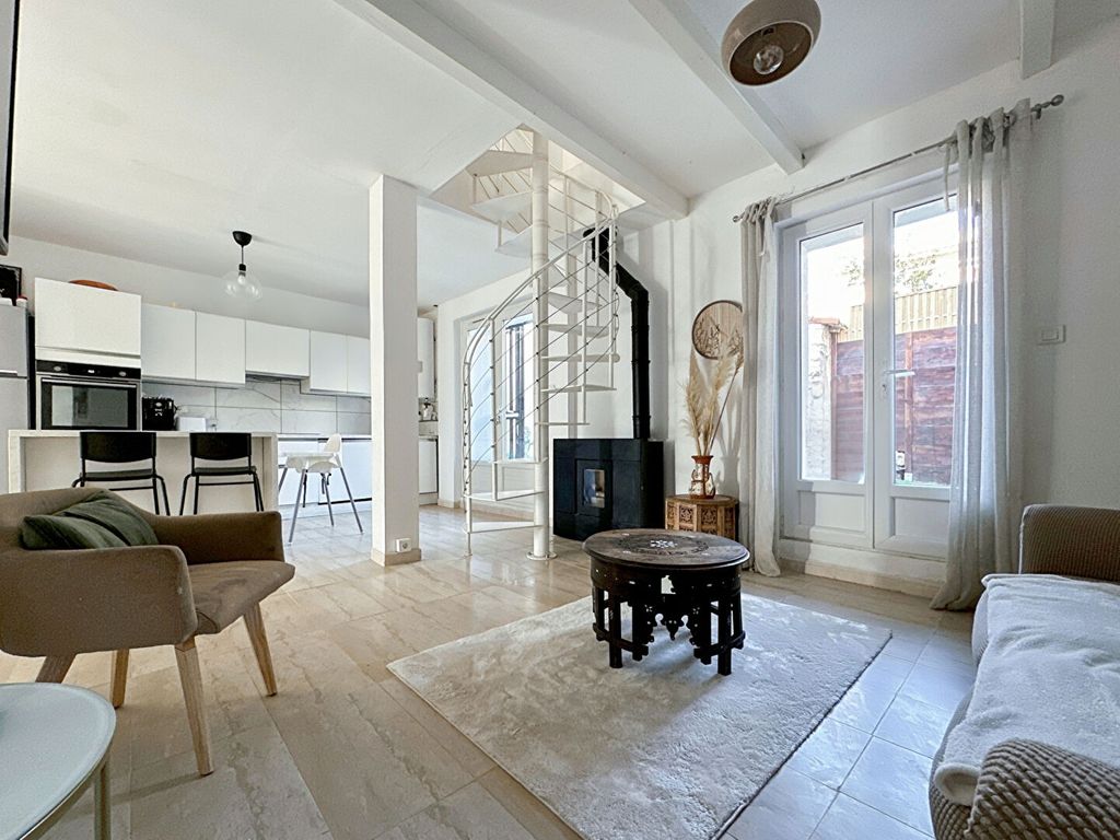 Achat maison à vendre 4 chambres 96 m² - Marseille 16ème arrondissement