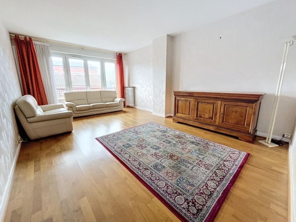 Achat appartement à vendre 4 pièces 88 m² - Roubaix