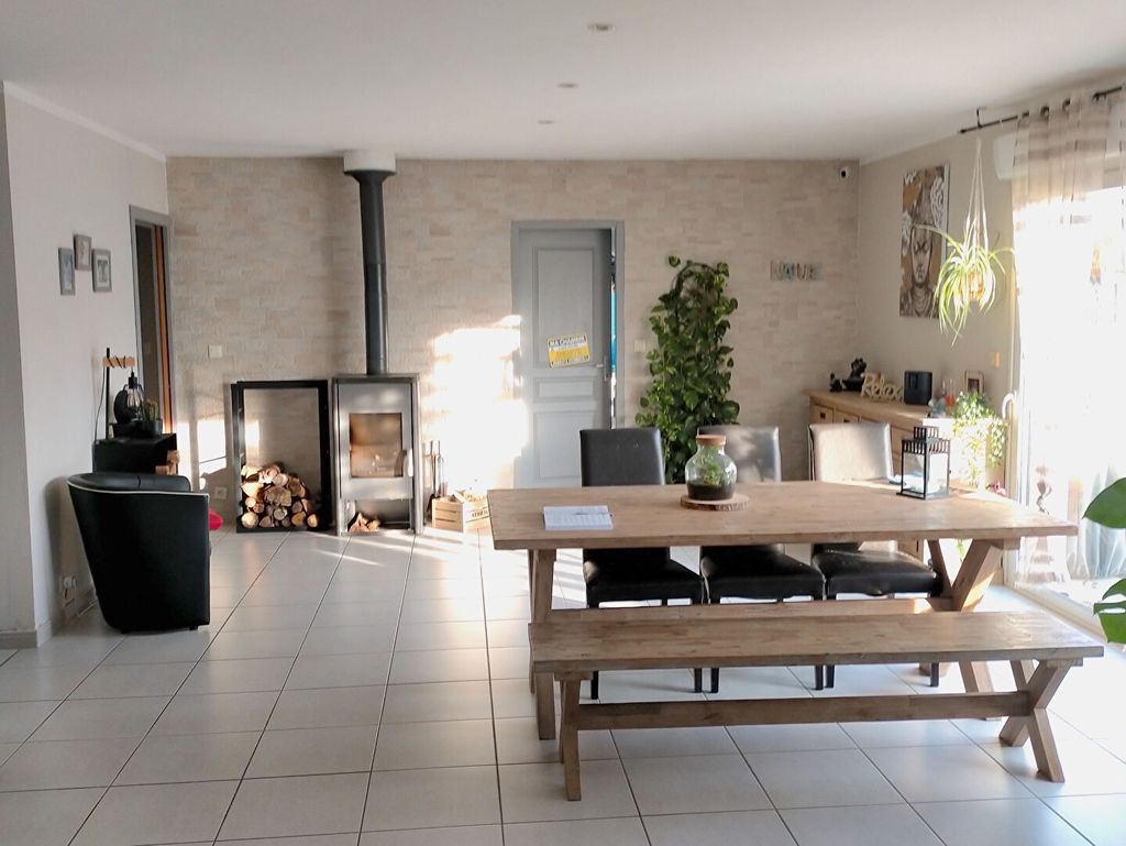 Achat maison à vendre 5 chambres 142 m² - Pont-Saint-Martin