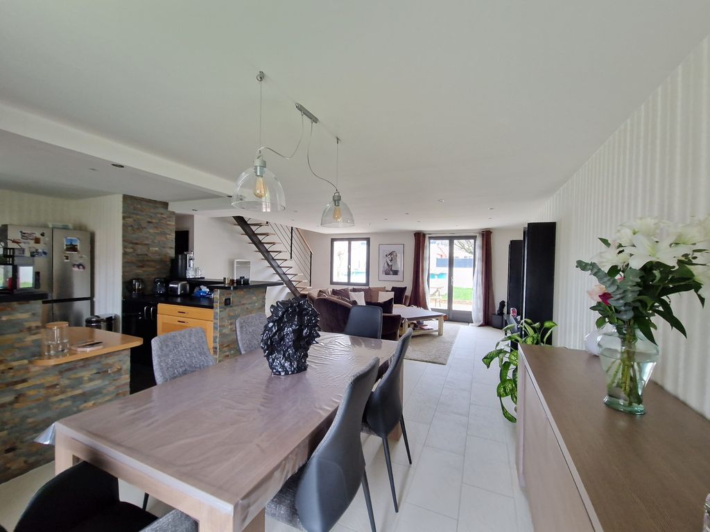 Achat maison à vendre 5 chambres 136 m² - Indre