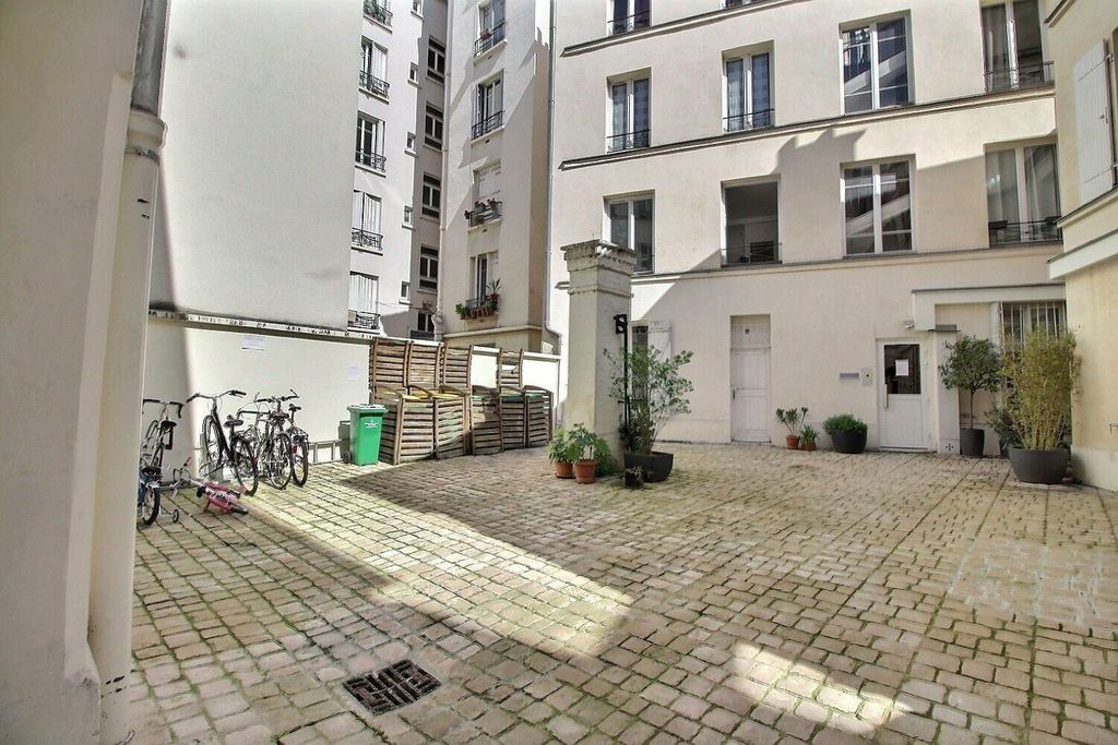 Achat appartement à vendre 2 pièces 28 m² - Paris 17ème arrondissement