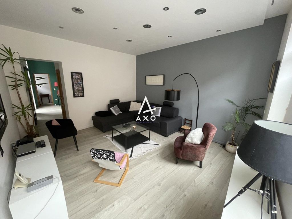 Achat maison à vendre 4 chambres 135 m² - Provin