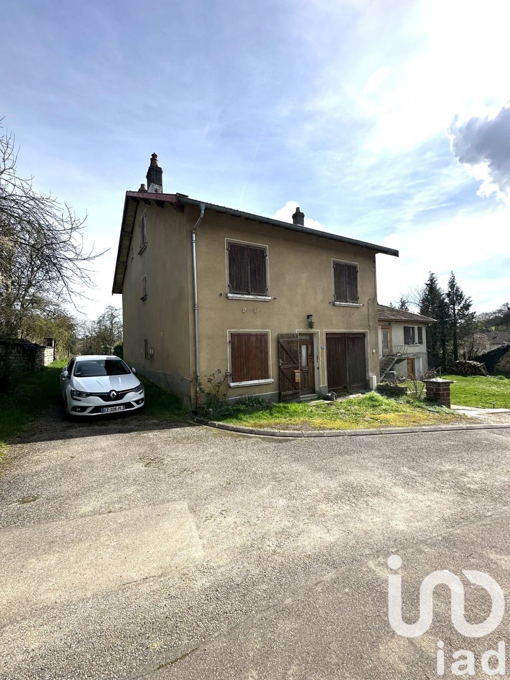 Achat maison à vendre 5 chambres 159 m² - Viviers-le-Gras