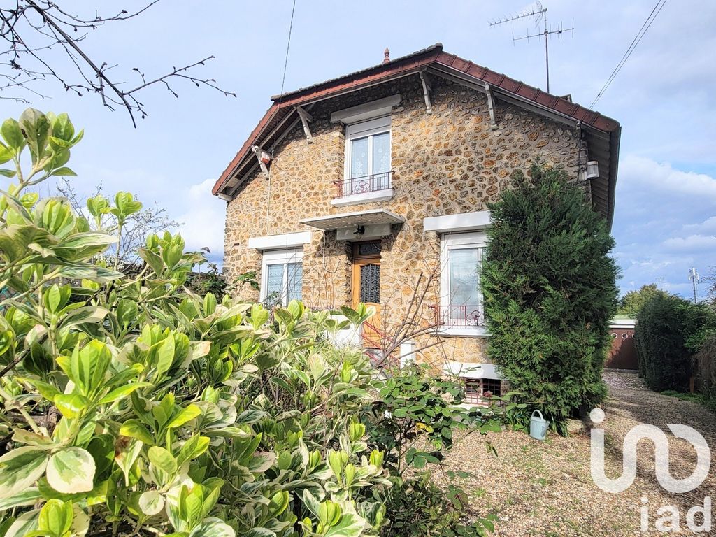 Achat maison à vendre 3 chambres 98 m² - Ablon-sur-Seine