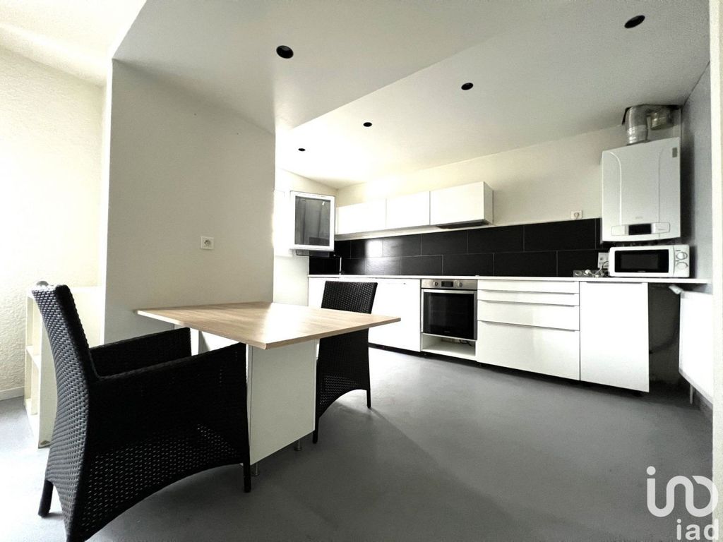 Achat appartement à vendre 2 pièces 52 m² - Pessac