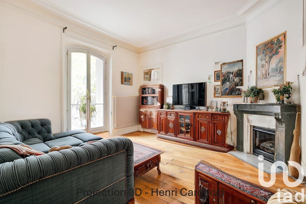 Achat appartement à vendre 4 pièces 71 m² - Paris 18ème arrondissement