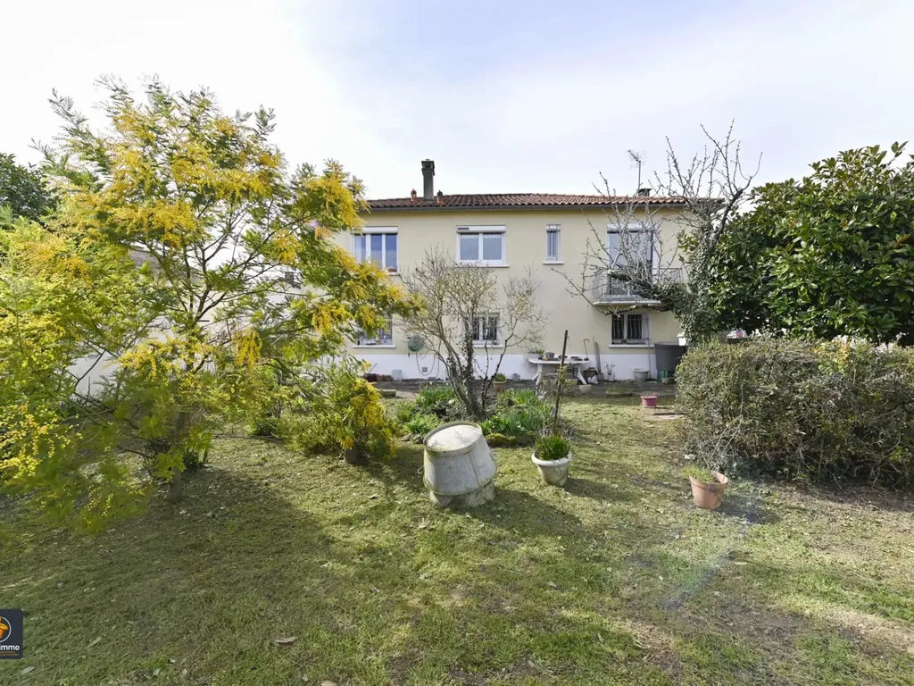 Achat maison à vendre 3 chambres 142 m² - Niort