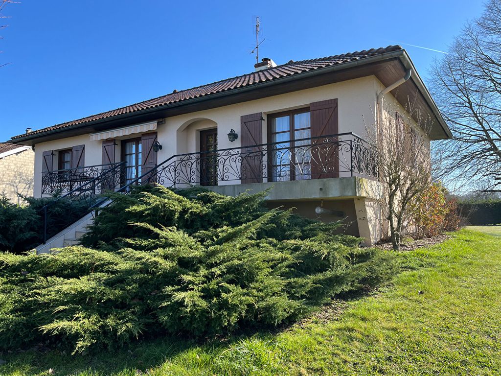 Achat maison à vendre 3 chambres 98 m² - Viriat