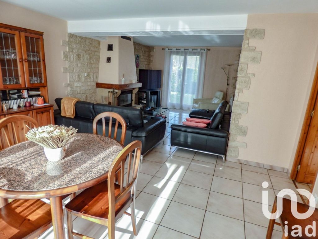 Achat maison à vendre 3 chambres 105 m² - Chaumontel