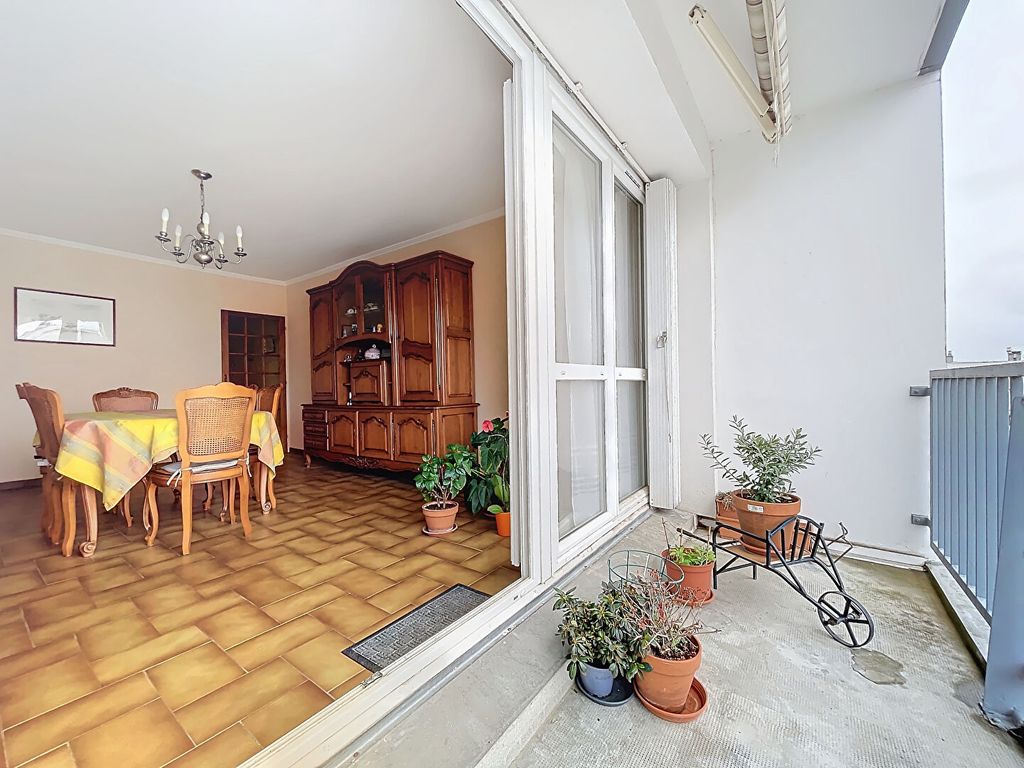 Achat appartement à vendre 5 pièces 97 m² - Castelginest