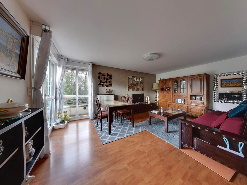 Achat appartement à vendre 4 pièces 79 m² - Champs-sur-Marne