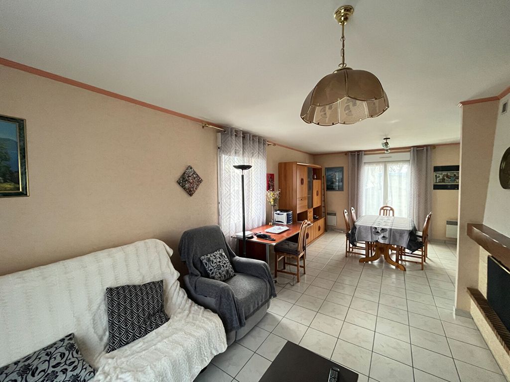 Achat maison à vendre 5 chambres 143 m² - Forcé