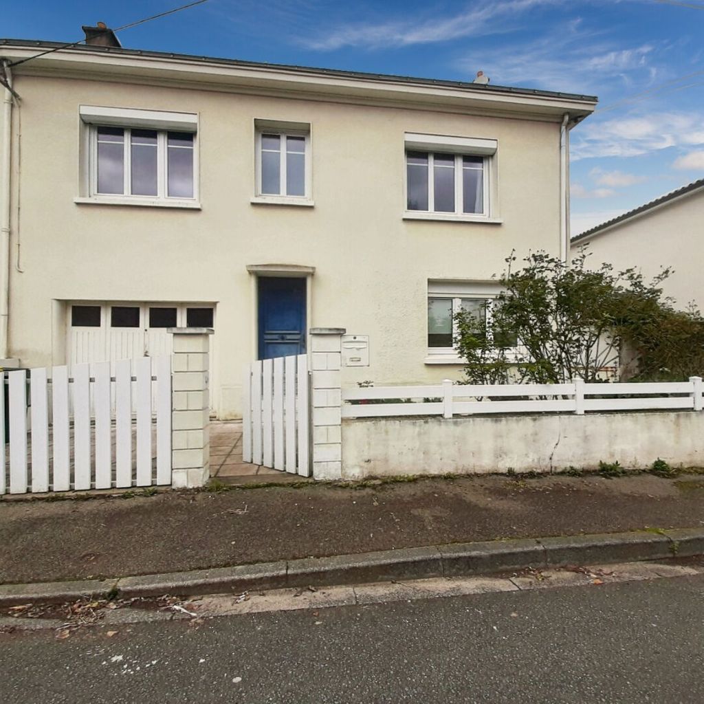 Achat maison à vendre 4 chambres 93 m² - Saint-Sébastien-sur-Loire