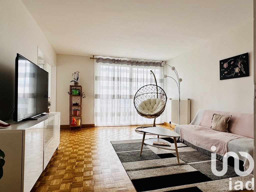 Achat appartement à vendre 4 pièces 85 m² - Saran