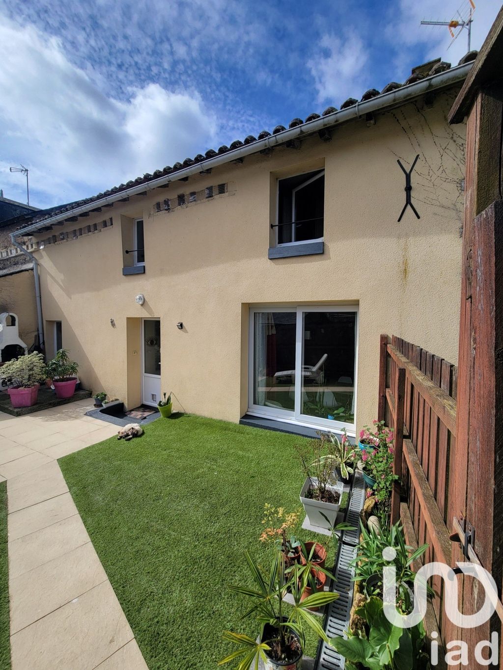 Achat maison à vendre 3 chambres 84 m² - Mouilleron-Saint-Germain