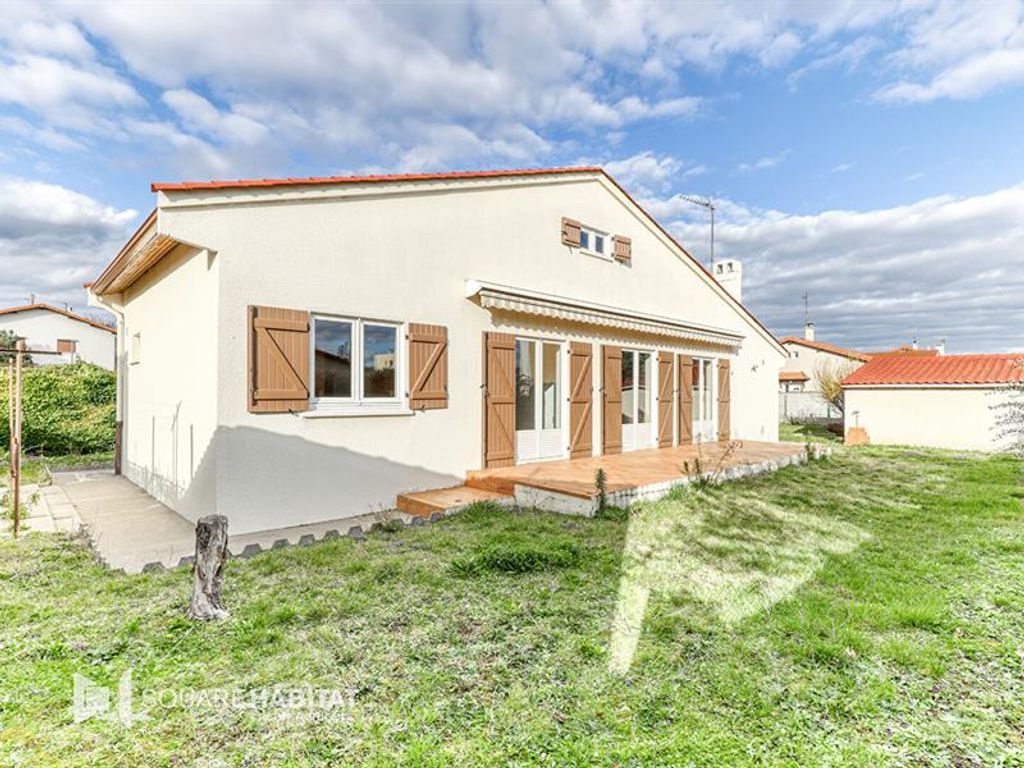 Achat maison à vendre 3 chambres 79 m² - Cournon-d'Auvergne