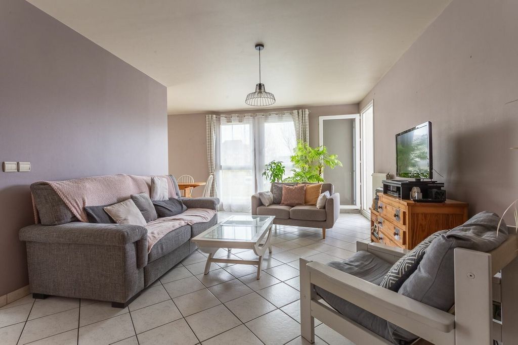 Achat appartement à vendre 3 pièces 69 m² - Sainte-Geneviève-des-Bois