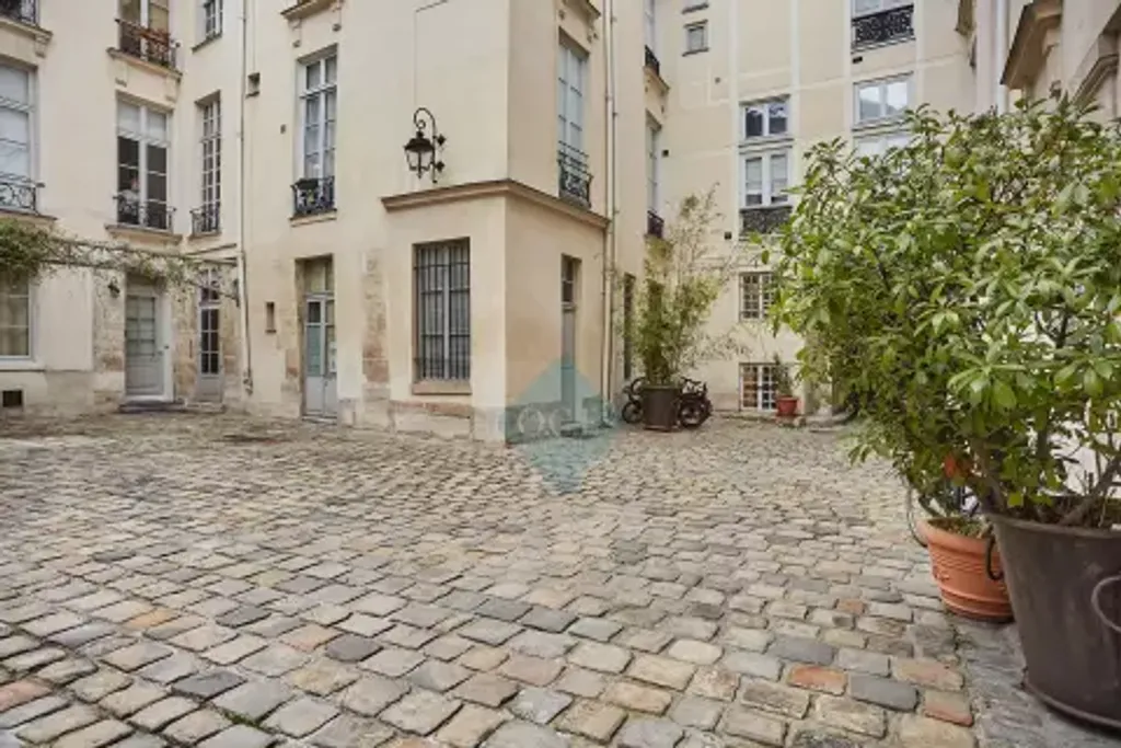 Achat appartement à vendre 3 pièces 89 m² - Paris 4ème arrondissement