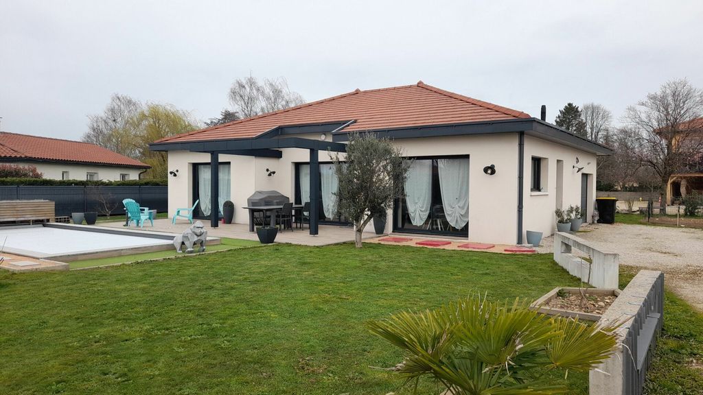 Achat maison à vendre 2 chambres 105 m² - Cras-sur-Reyssouze