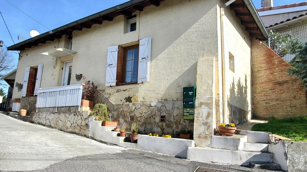 Achat maison à vendre 2 chambres 47 m² - Castelnau-d'Estrétefonds