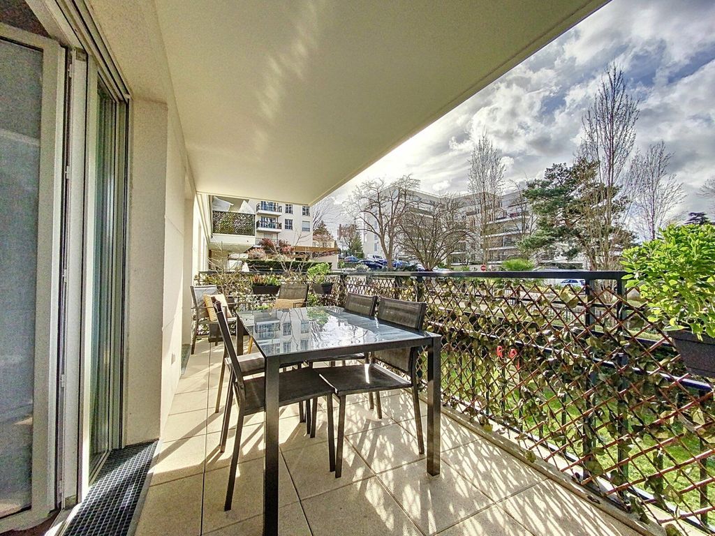 Achat appartement à vendre 4 pièces 80 m² - Châtillon