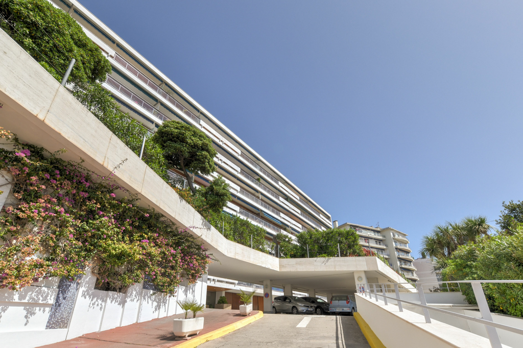 Achat appartement à vendre 4 pièces 93 m² - Cannes