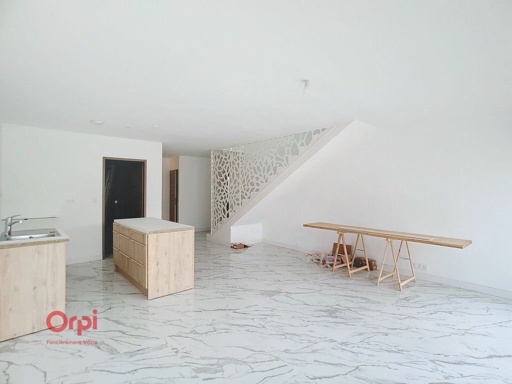 Achat maison à vendre 4 chambres 127 m² - Rezé