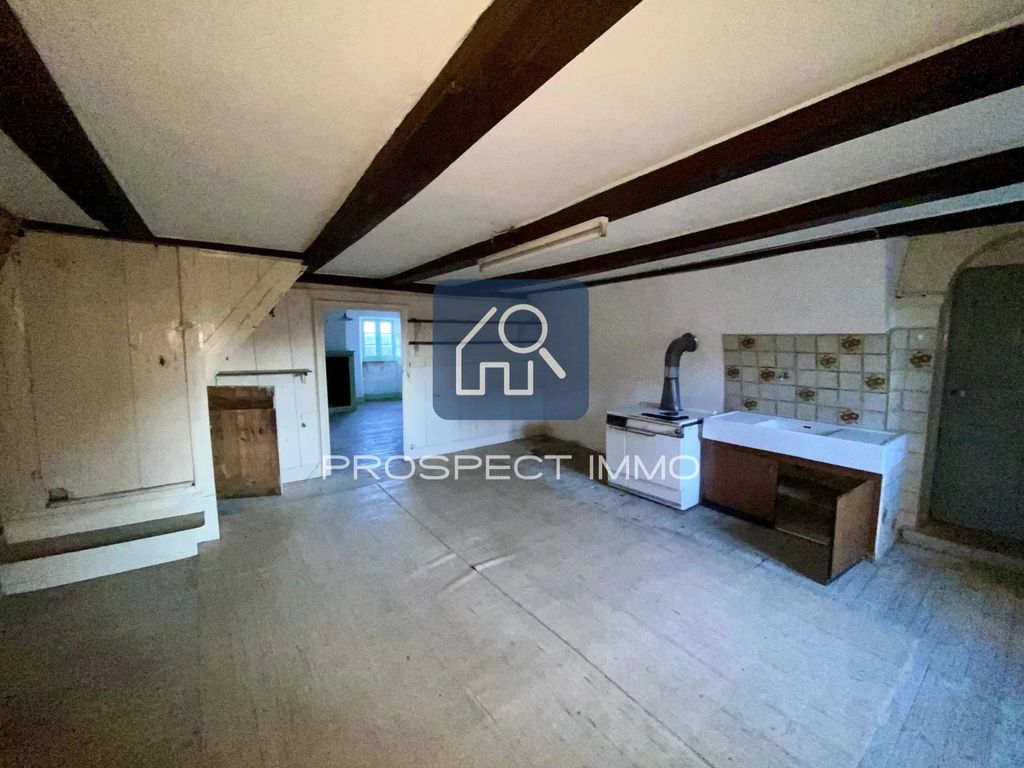 Achat maison à vendre 2 chambres 132 m² - Laissac-Sévérac l'Église