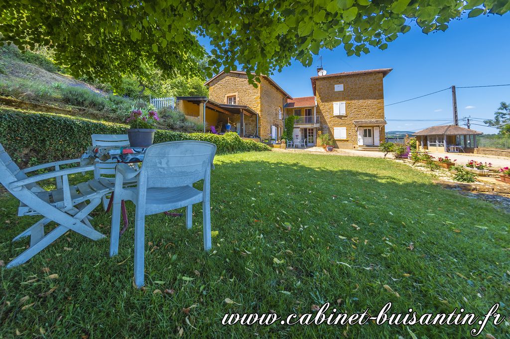 Achat maison à vendre 4 chambres 203 m² - Chessy