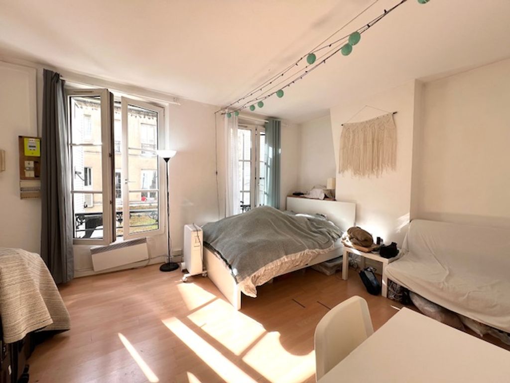 Achat studio à vendre 23 m² - Paris 18ème arrondissement