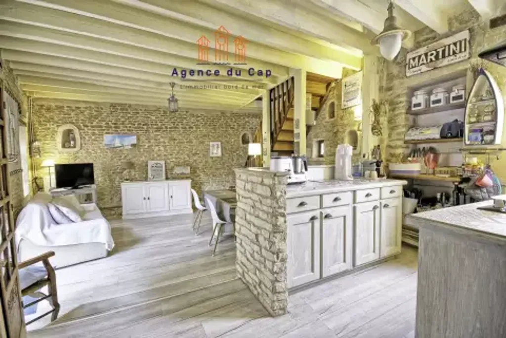 Achat maison à vendre 3 chambres 74 m² - Bernières-sur-Mer