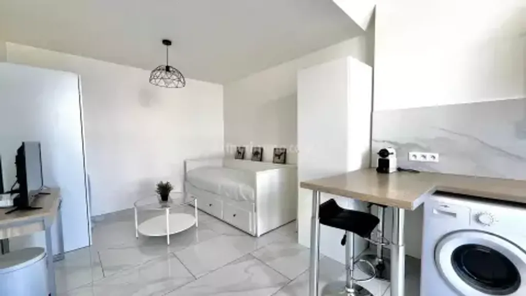 Achat studio à vendre 20 m² - Saint-Raphaël