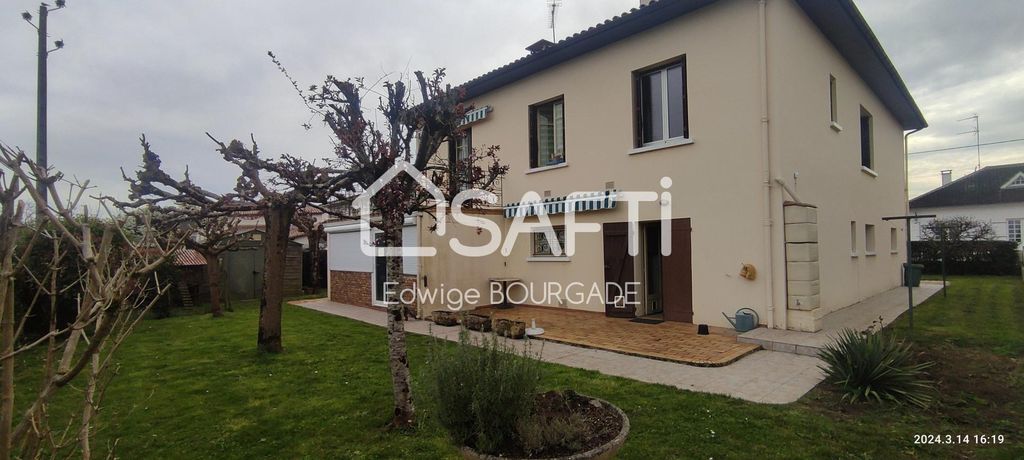 Achat maison à vendre 4 chambres 126 m² - Monsempron-Libos