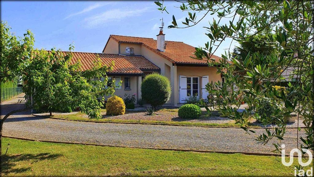 Achat maison à vendre 4 chambres 155 m² - Sèvres-Anxaumont