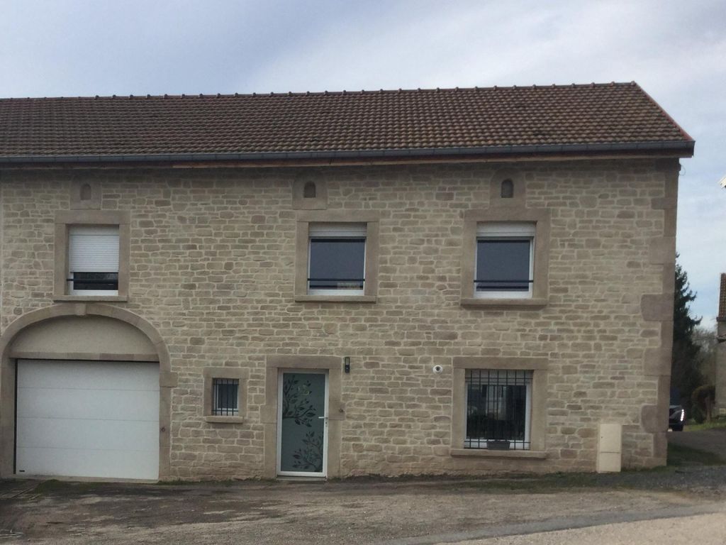 Achat appartement à vendre 4 pièces 137 m² - Deyvillers