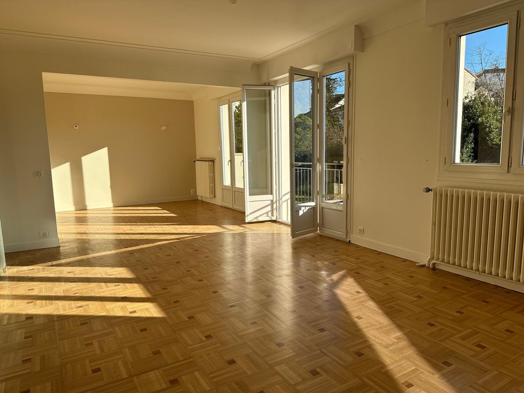 Achat maison à vendre 5 chambres 172 m² - Limoges
