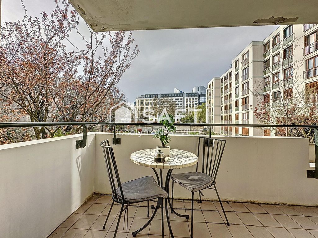 Achat appartement à vendre 3 pièces 64 m² - Puteaux