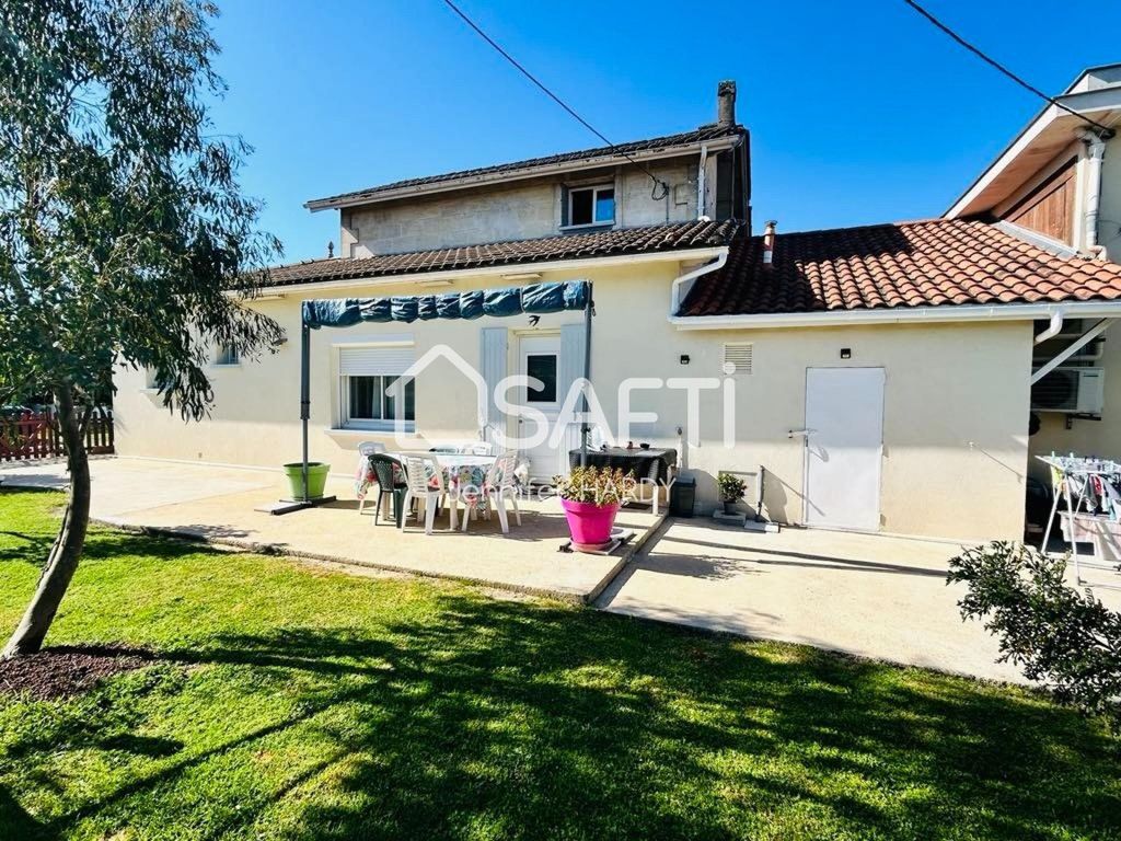 Achat maison à vendre 3 chambres 98 m² - La Lande-de-Fronsac