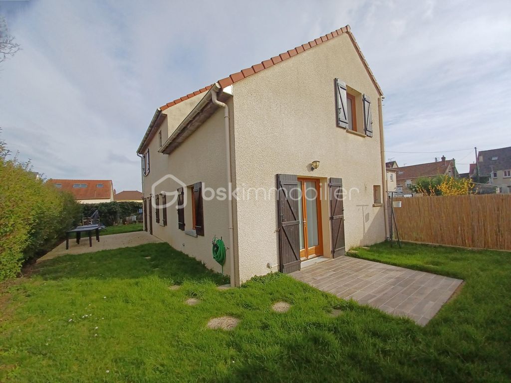 Achat maison à vendre 4 chambres 164 m² - Nangis