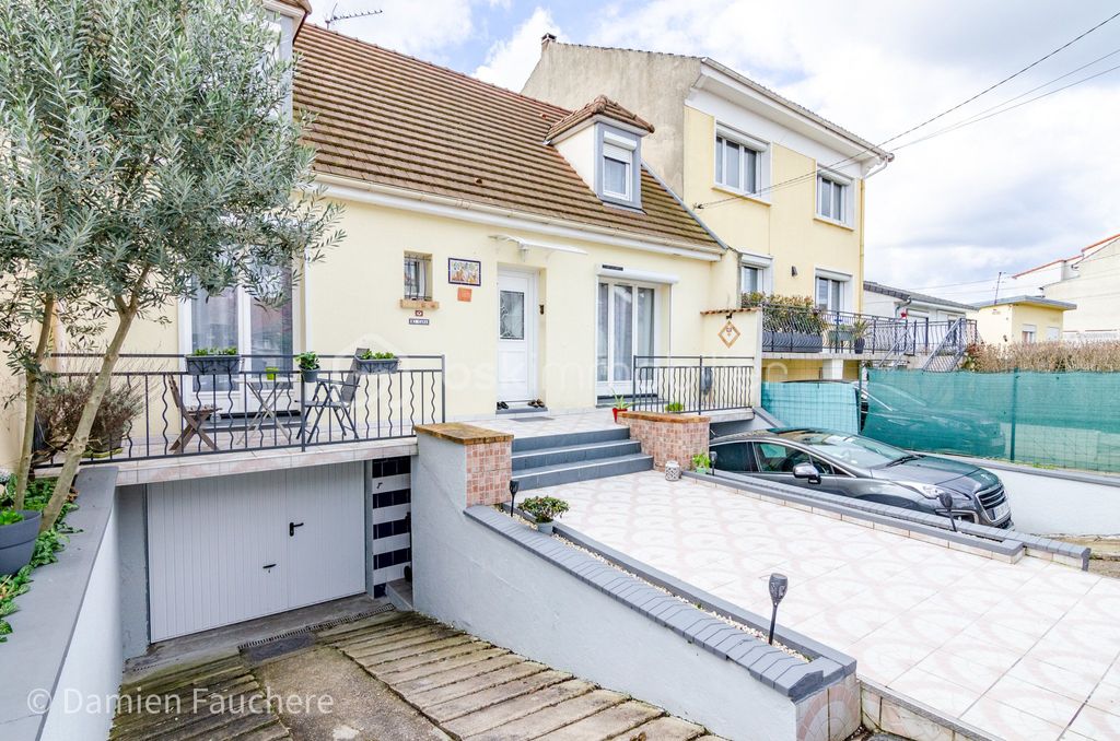 Achat maison à vendre 3 chambres 105 m² - Morangis