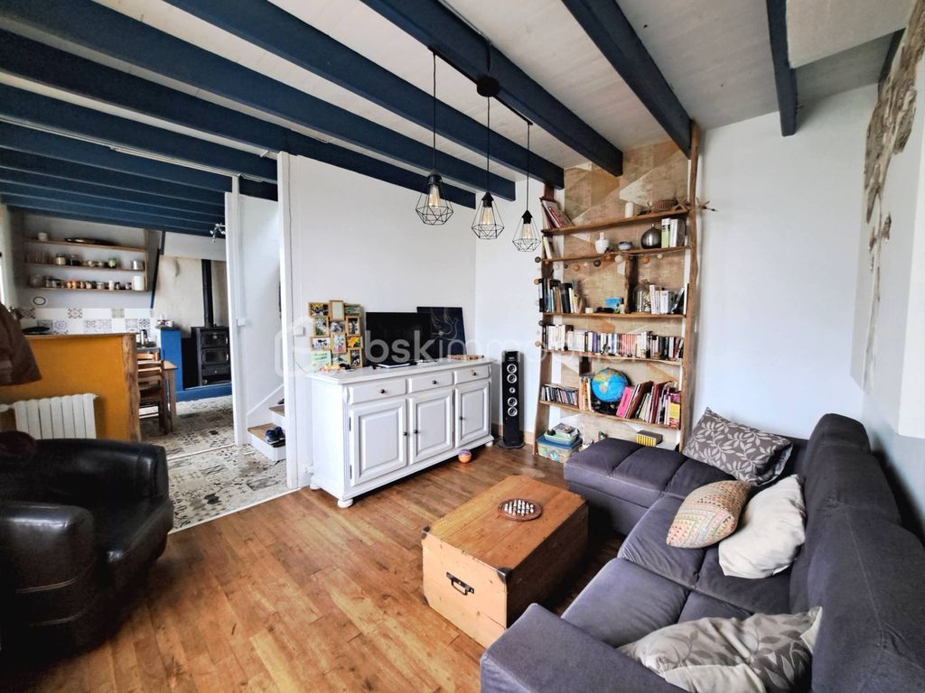 Achat maison à vendre 2 chambres 67 m² - Plonévez-du-Faou