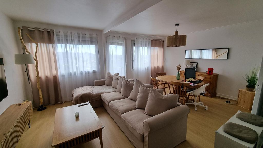 Achat appartement à vendre 3 pièces 70 m² - Vichy